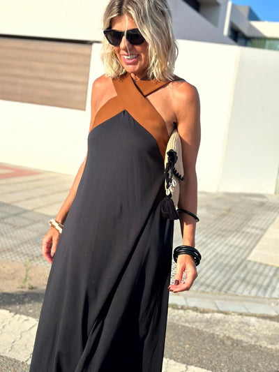 Sienna | Elegant Backless Dress with a Trendy Crossover Neck