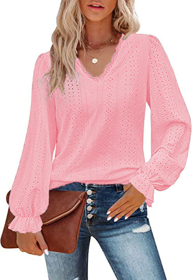 Amaris – Scalloped Eyelet Blouse