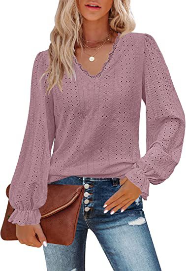 Amaris – Scalloped Eyelet Blouse