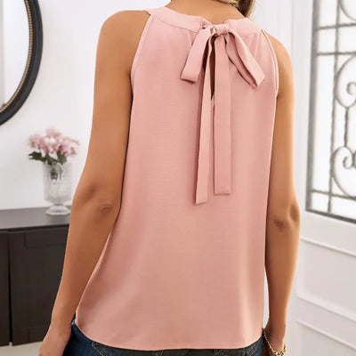 Blakely – Relaxed Fit V-Neck Blouse