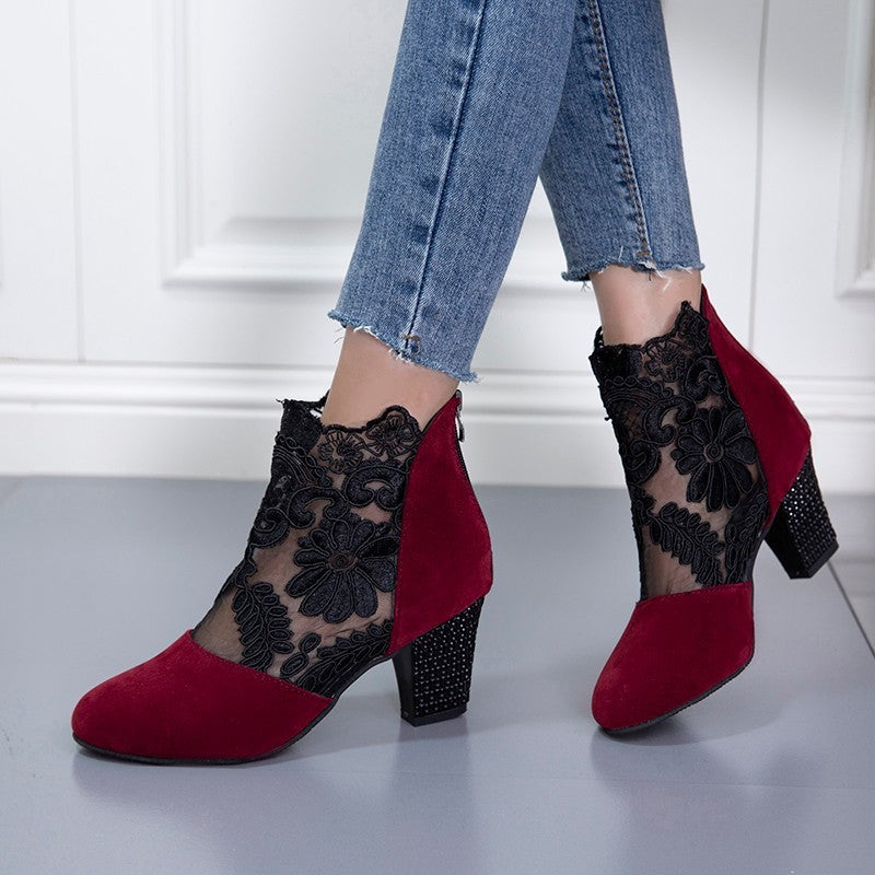 Suri™ Fashionable Lace Mesh Shoes