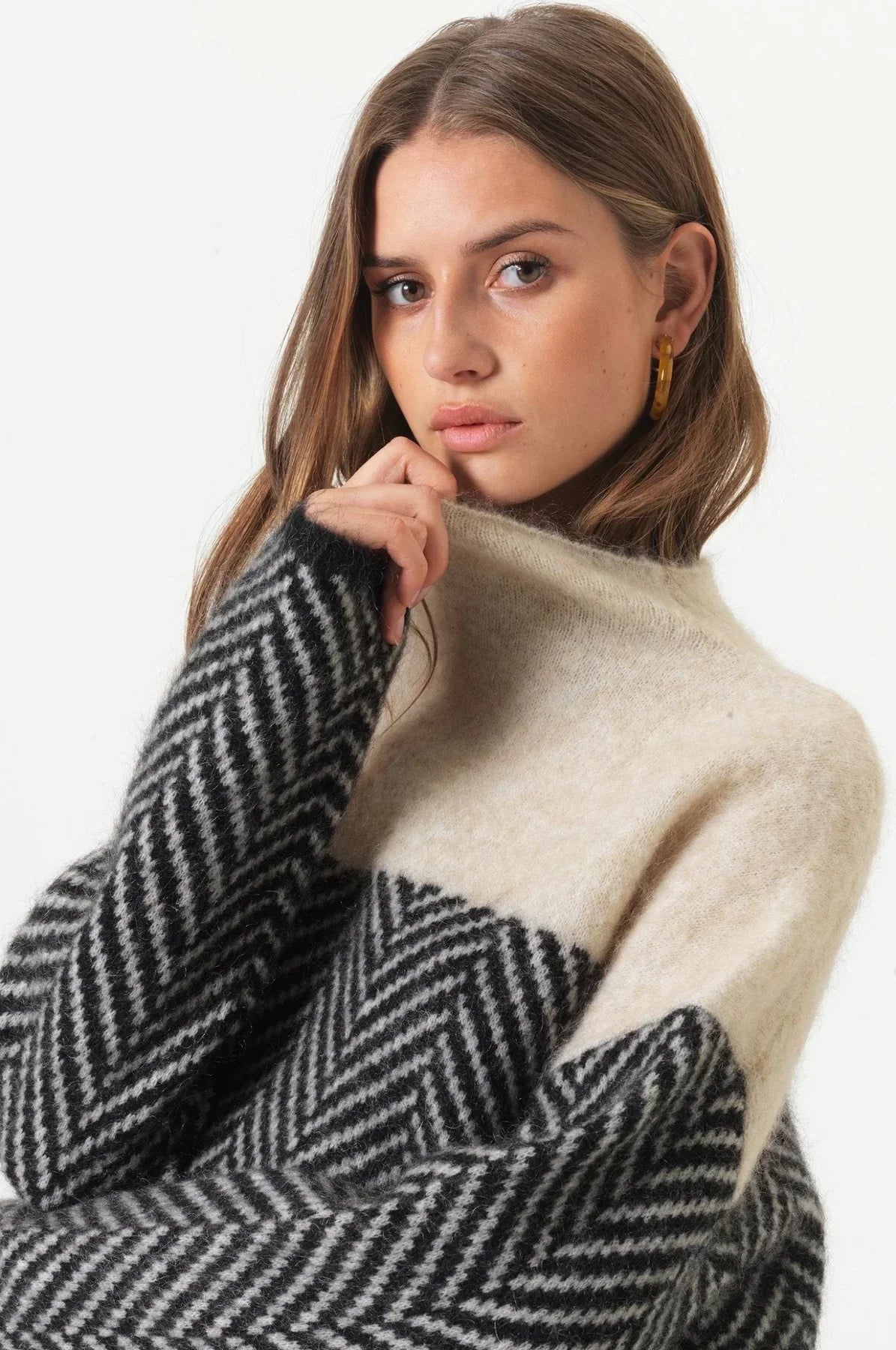 ADELIE | Premium turtleneck made from fine knit fabric